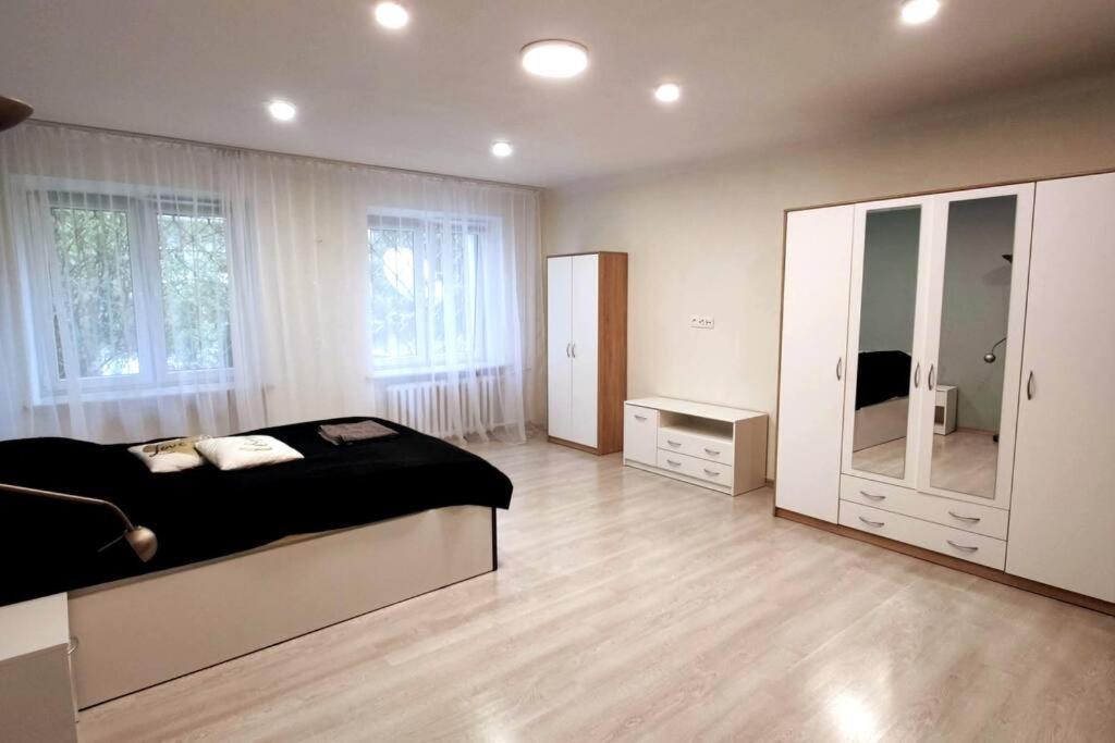 Two Room Apartment In A Prestigious Location Varsó Kültér fotó
